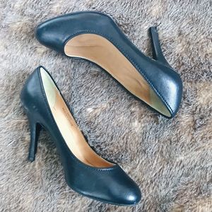 J. Crew Pump Heels Black Size 6